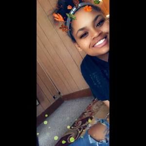 Meet your Posher, Shawnya